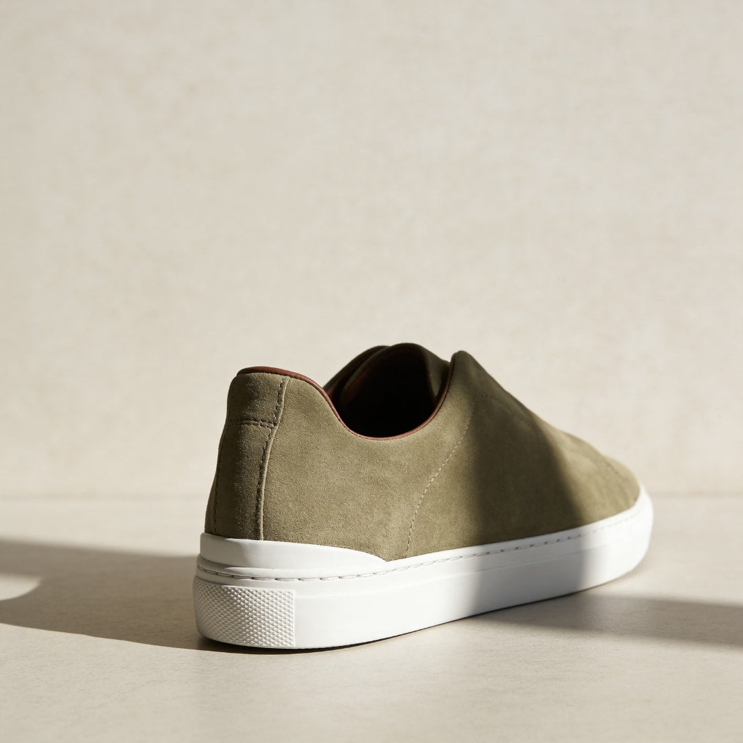Herren Sneaker mit elastischen Kreuzbändern | Gerd_11