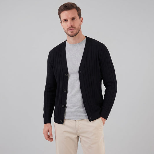 Herren Rippstrickjacke mit V-Ausschnitt | Rupert_1