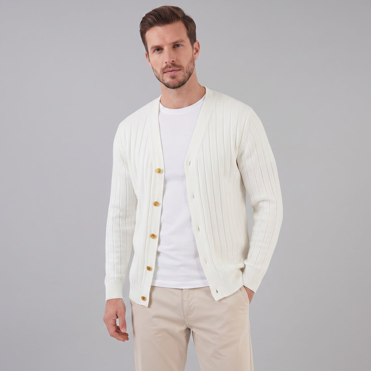 Herren Rippstrickjacke mit V-Ausschnitt | Rupert