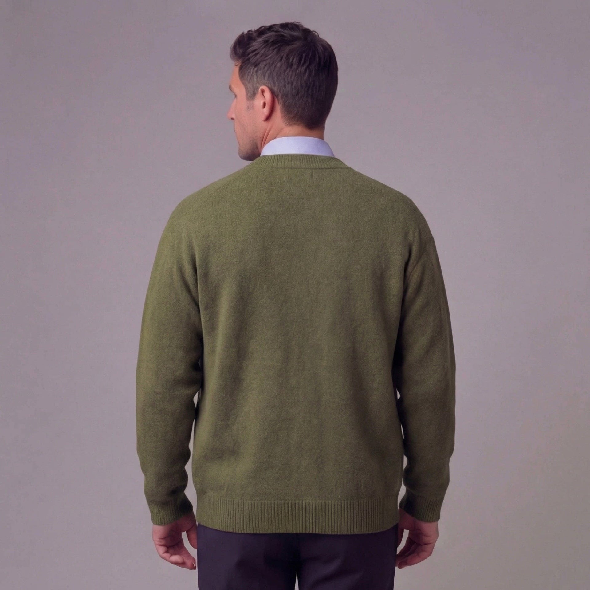 Herren Strickjacke mit Knopfleiste und Rundhals | Dietmar