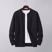 Herren Strickjacke mit Knopfleiste und Rundhals | Dietmar