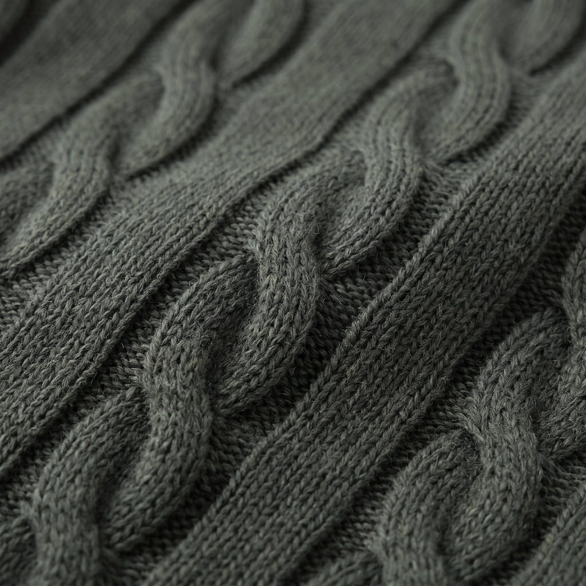 Herren Wollpullover mit Zopfmuster | Sascha