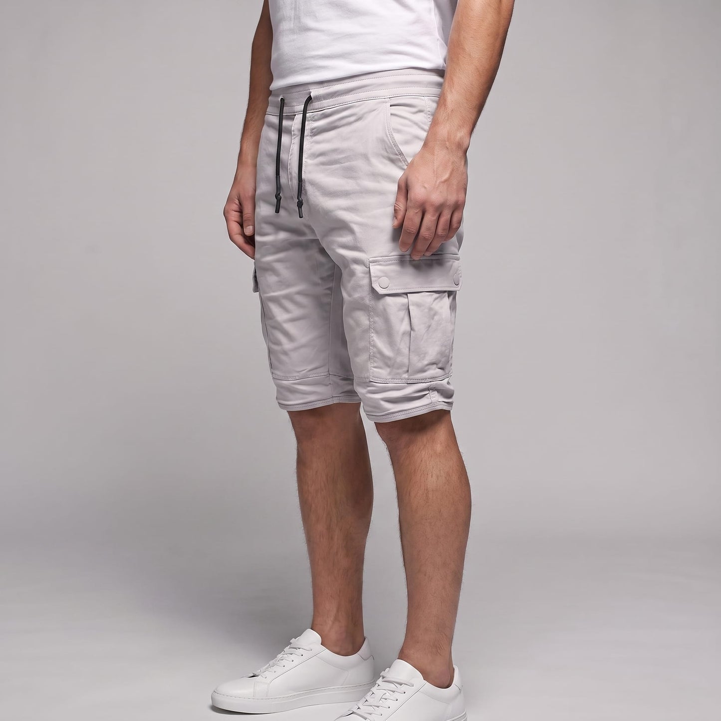 Herren Cargoshorts mit Kordelzug und Klappentaschen | Mirko_4
