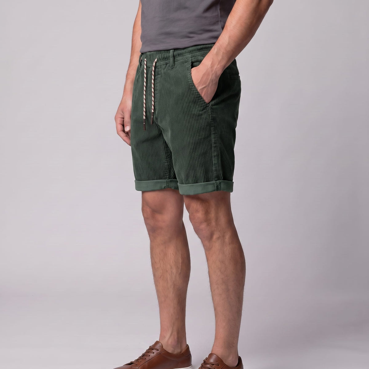 Herren Cordshorts mit Umschlagsaum | Nikolaus