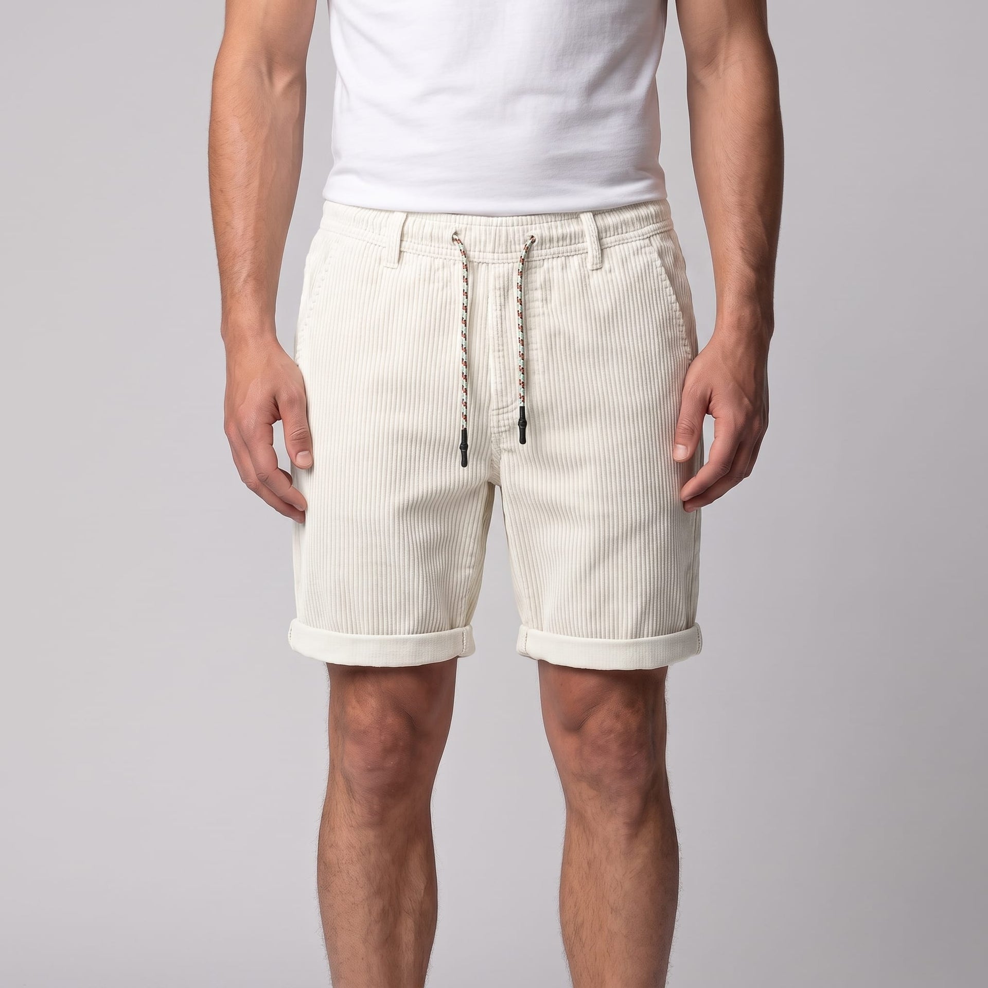 Herren Cordshorts mit Umschlagsaum | Nikolaus