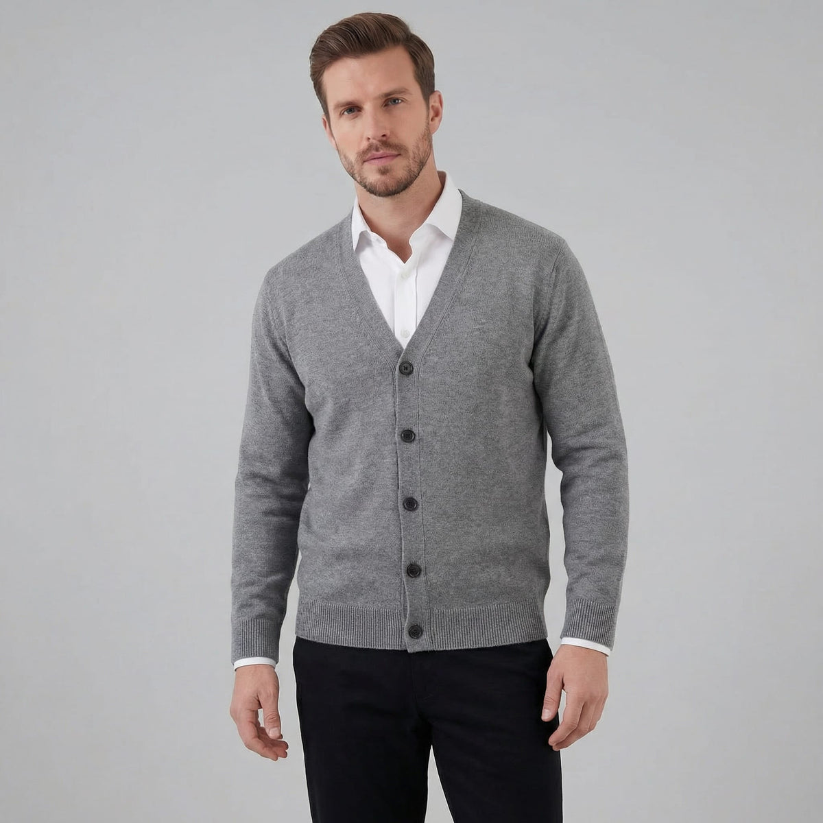 Herren Feinstrickjacke mit V-Ausschnitt | Sebastian