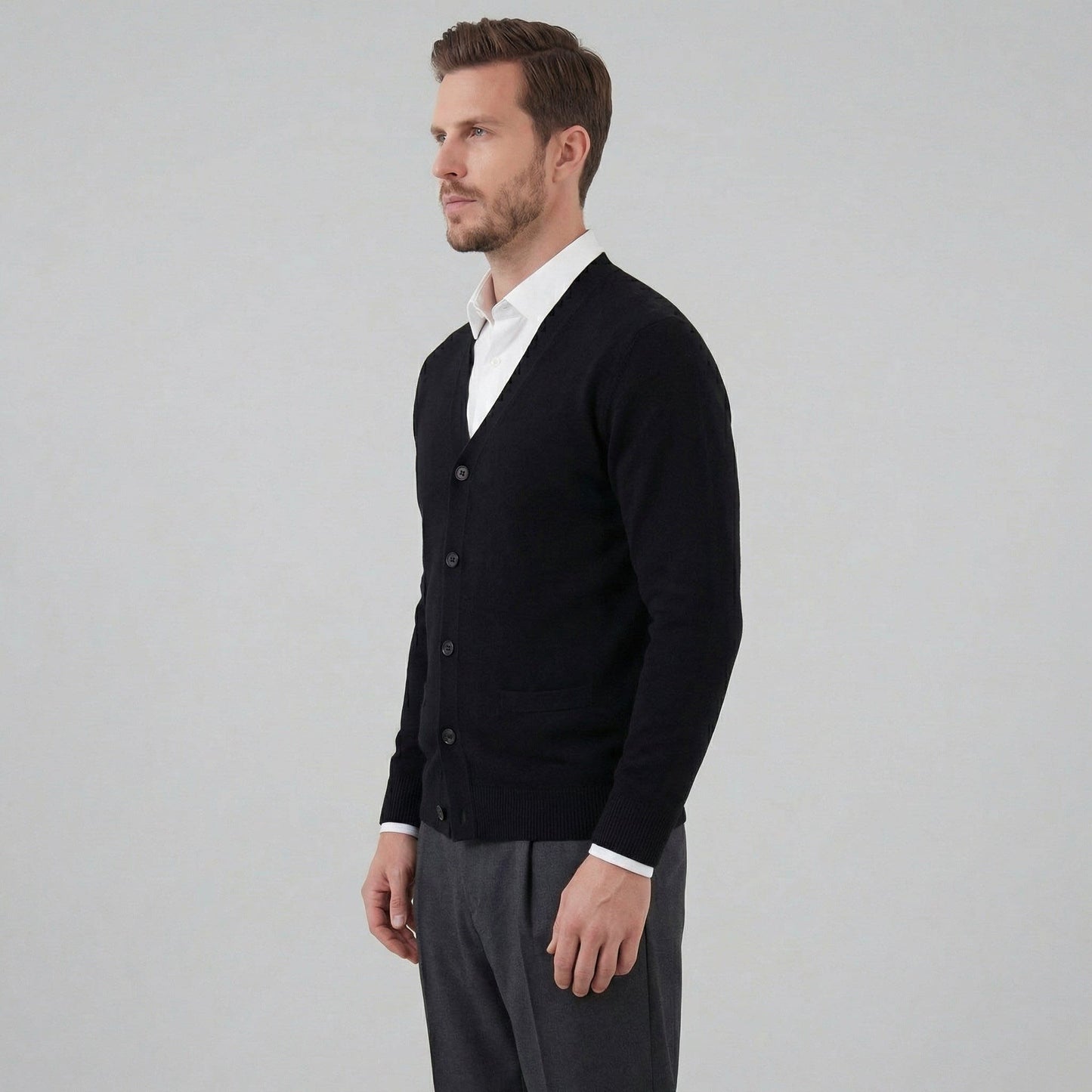 Herren Feinstrickjacke mit V-Ausschnitt | Sebastian_6