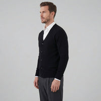 Herren Feinstrickjacke mit V-Ausschnitt | Sebastian