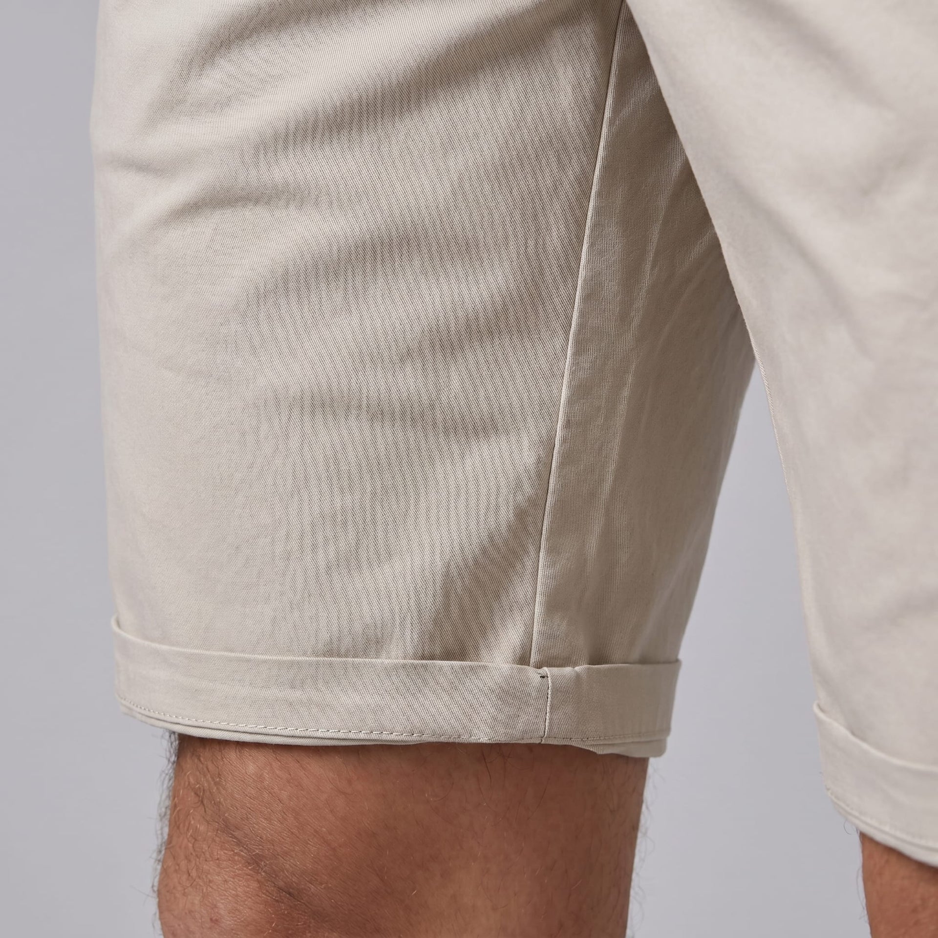 Herren Chinoshorts aus Baumwolle mit Umschlagsaum | Ole