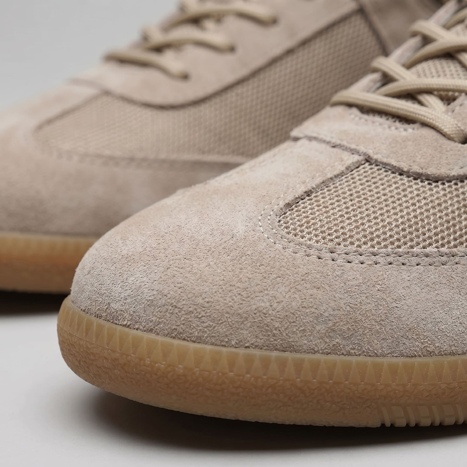 Herren Retro-Sneaker mit Mesheinsätzen | Ernst