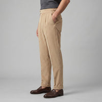 Herren Cordhose mit Bundfalten und Aufschlag | Vitus