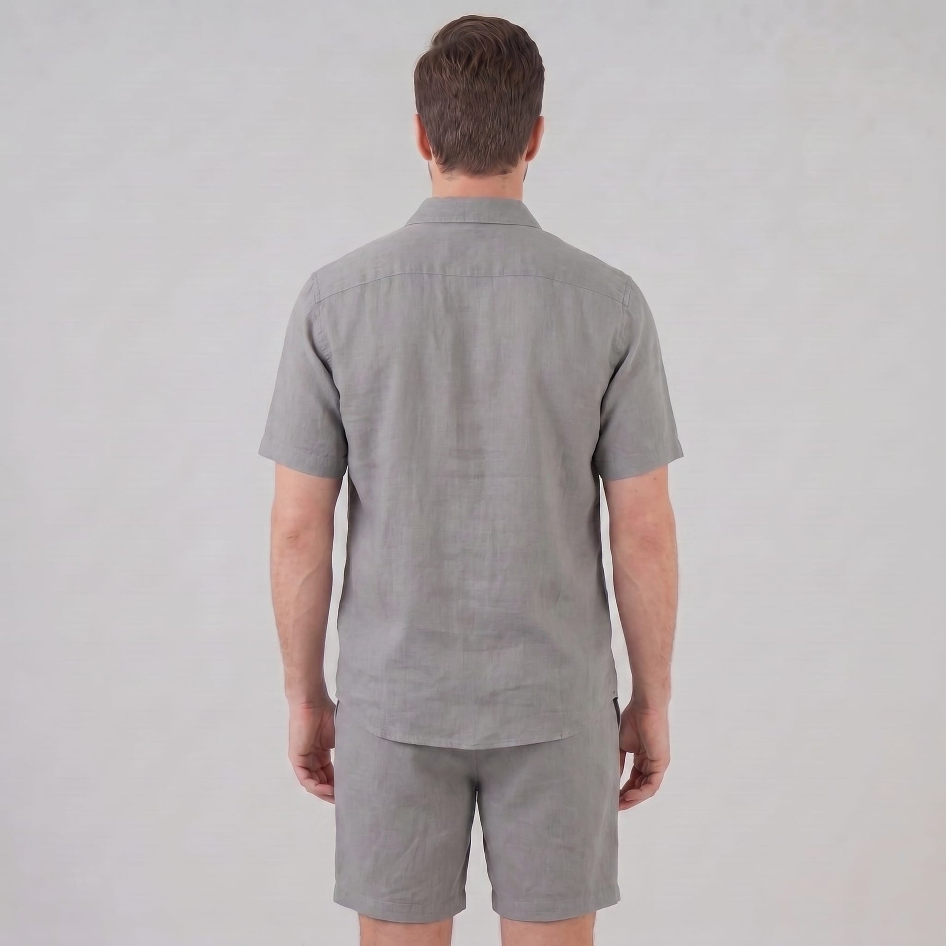 Herren Leinenset mit Kubakragen und Brusttasche | Aribert