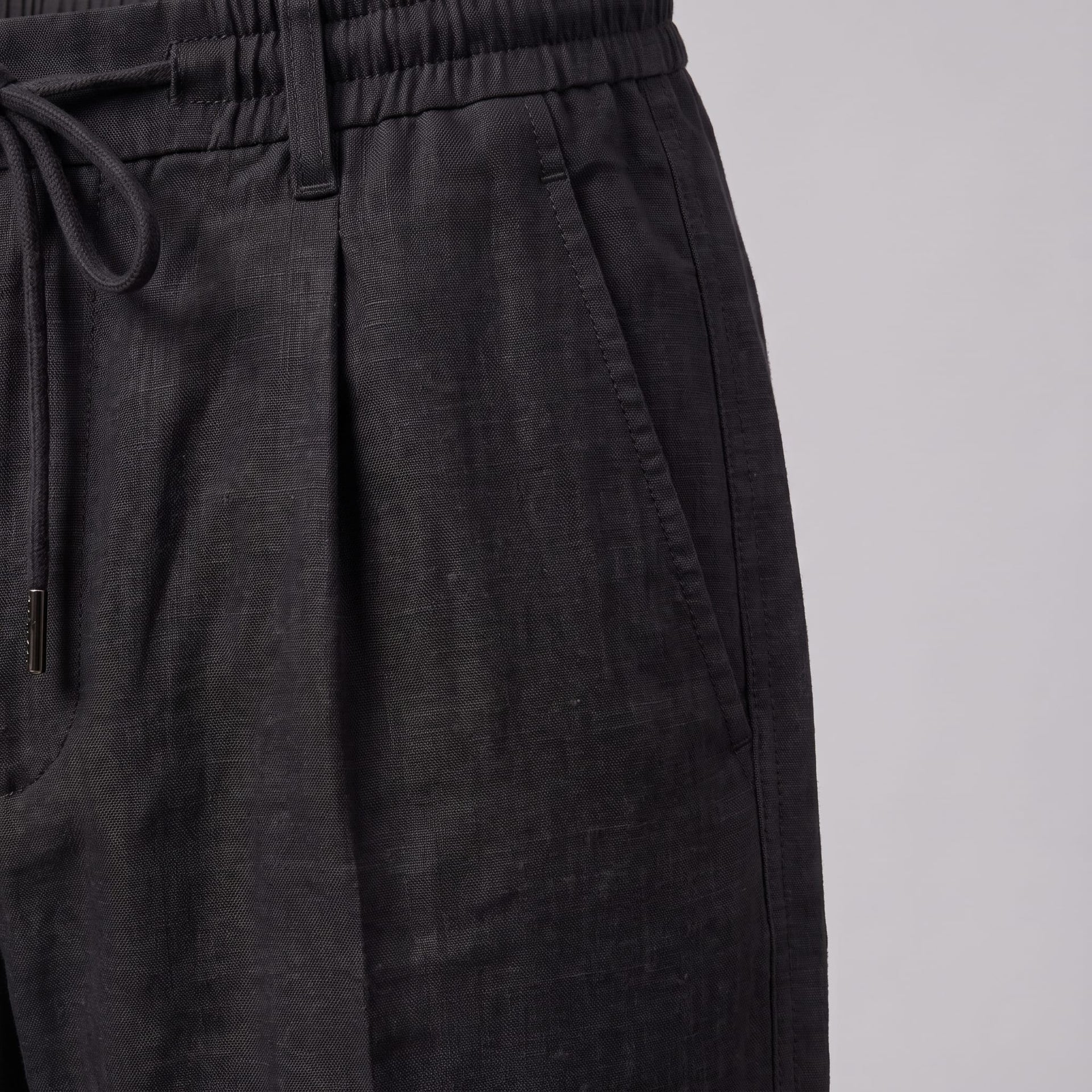 Herren Leinenhose mit Bundfalte und Kordelzug | Willi