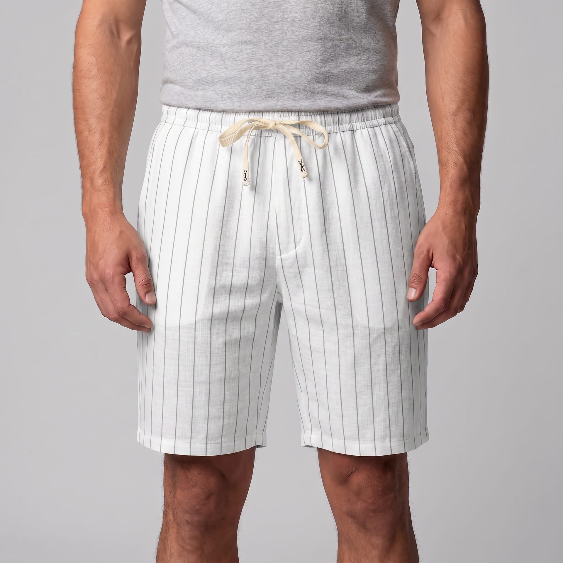 Herren Leinenshorts mit Nadelstreifen | Reimund