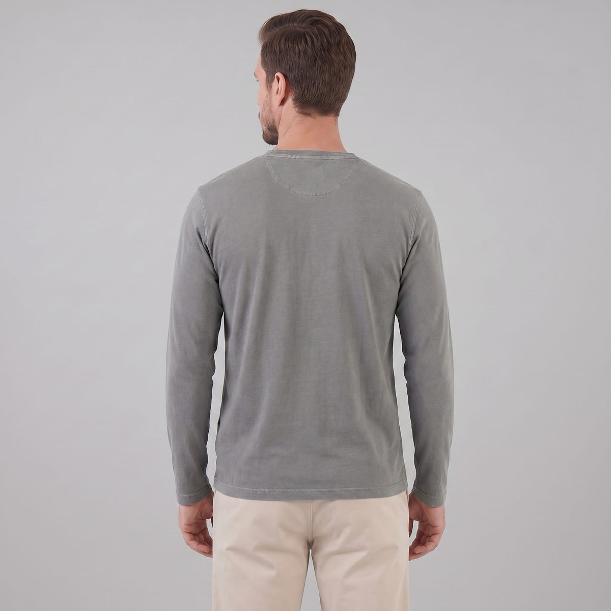 Herren Henleyshirt Langarm mit Brusttasche | Helge