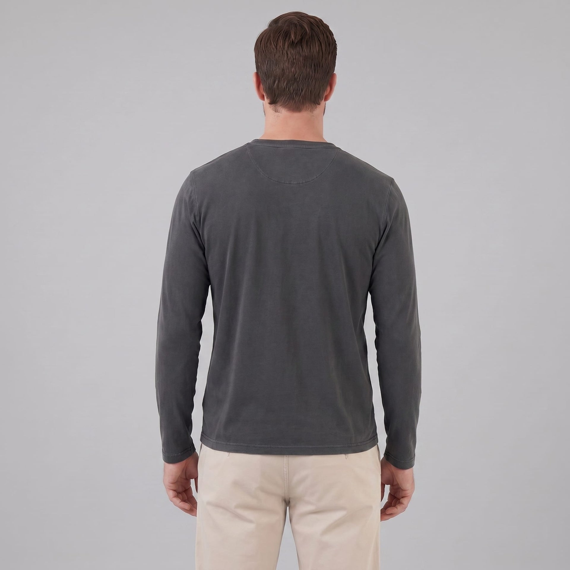 Herren Henleyshirt Langarm mit Brusttasche | Helge