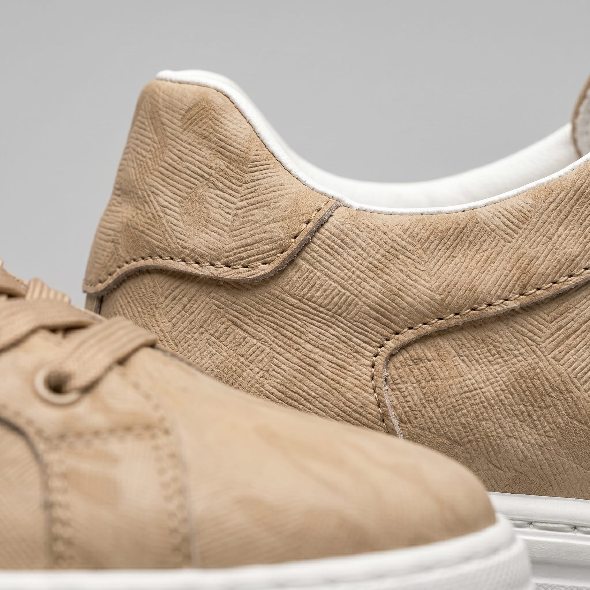 Herren Ledersneaker mit gepolstertem Schaftrand | Meinhard