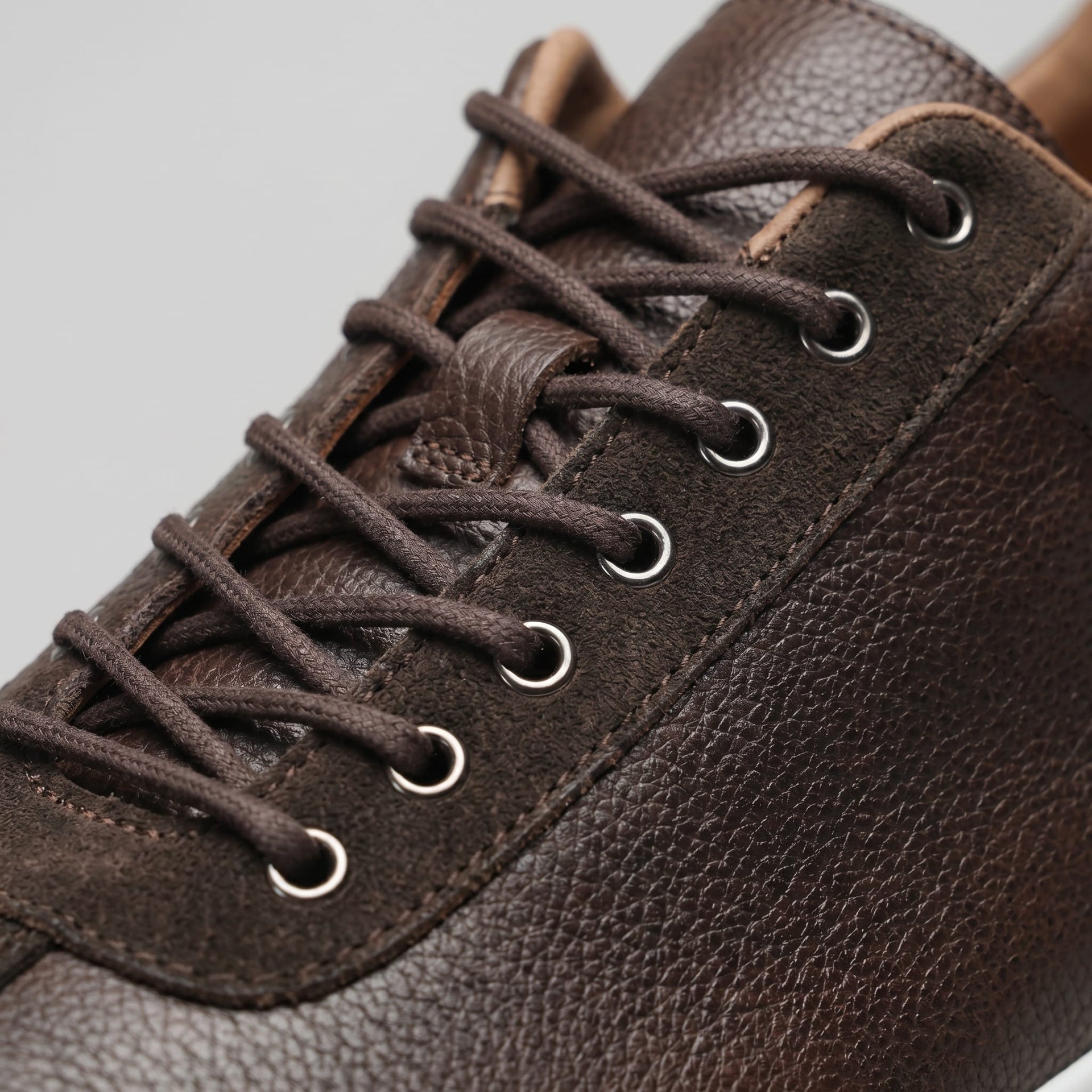 Herren Ledersneaker mit Wildlederkappe | Meinolf
