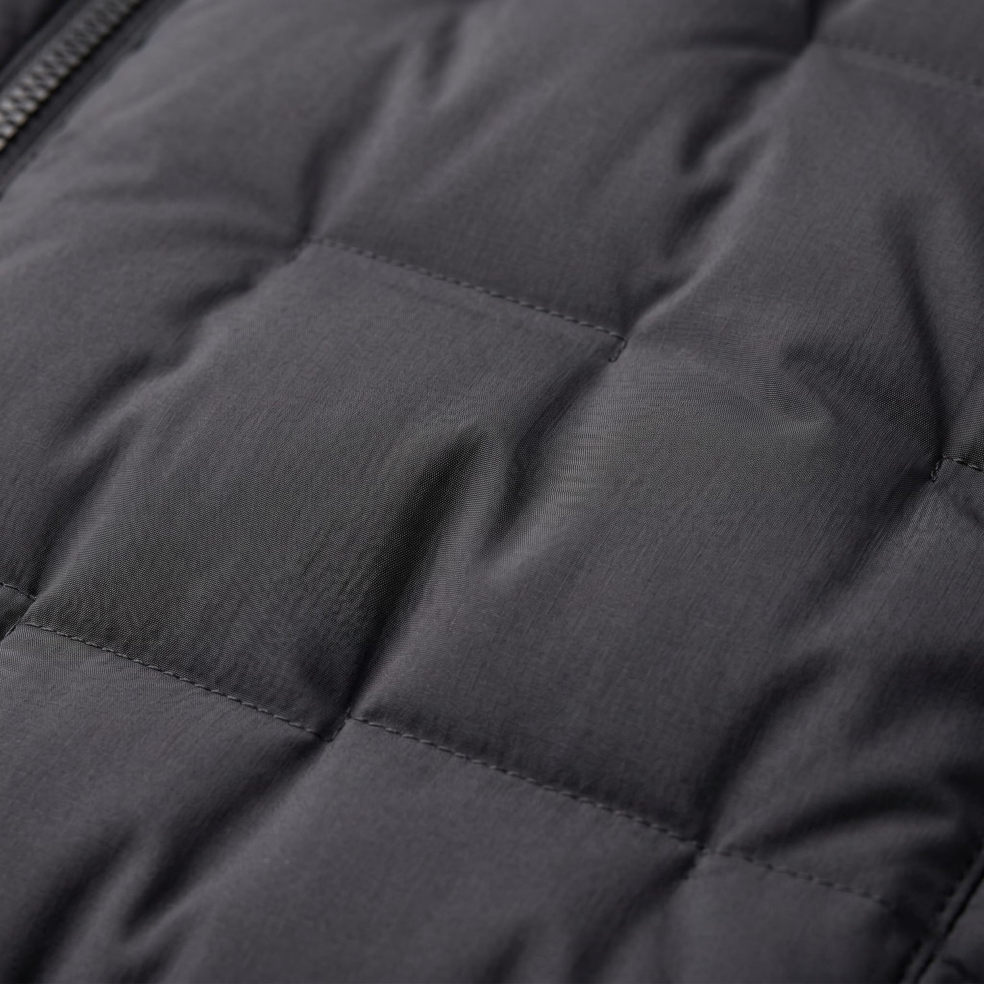 Herren Daunenjacke mit Stehkragen | Viktor
