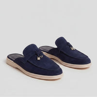 Herren Wildleder-Loafer Mules mit Metallanhänger | Bruno