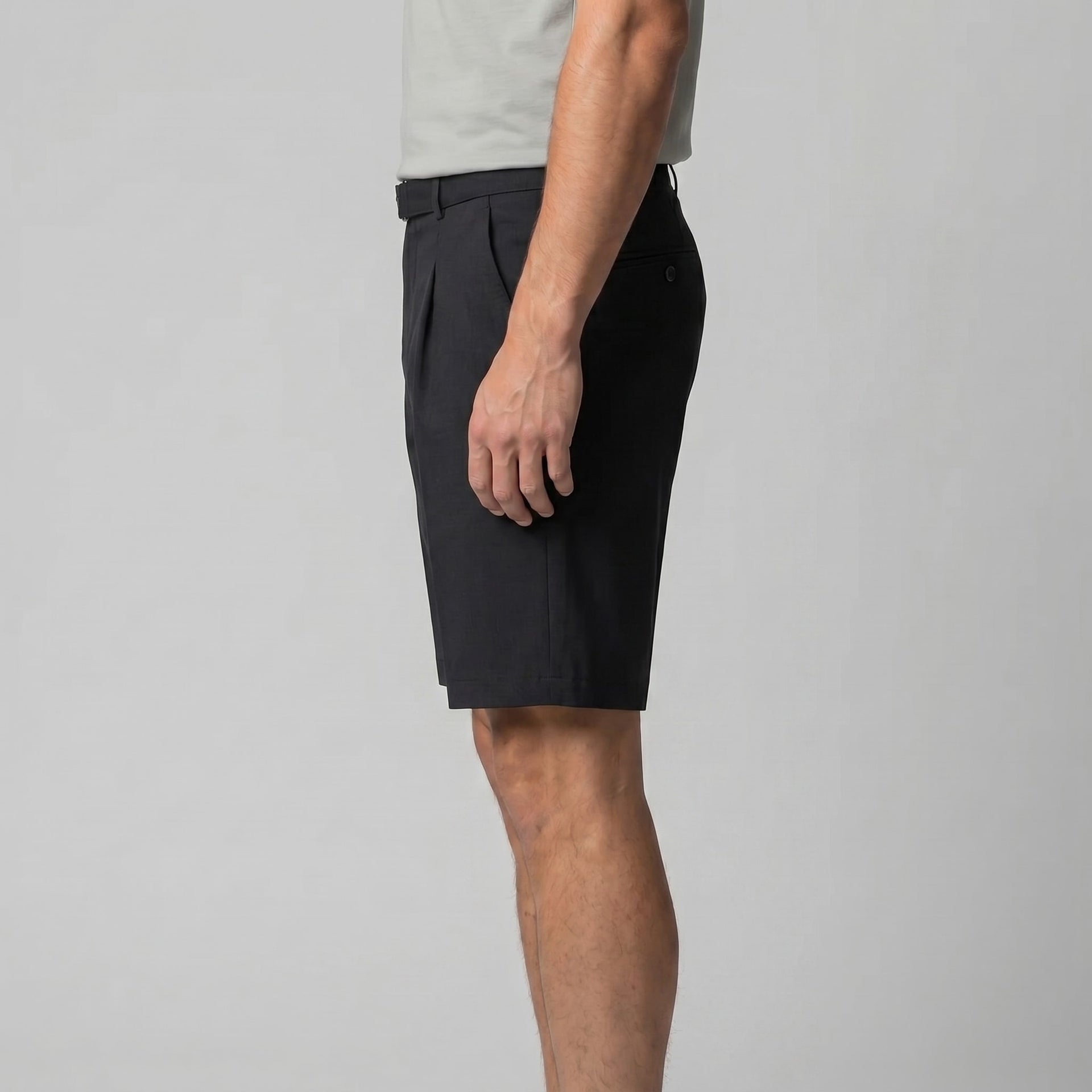Herren Bundfaltenshorts mit Seitenschnalle | Roman
