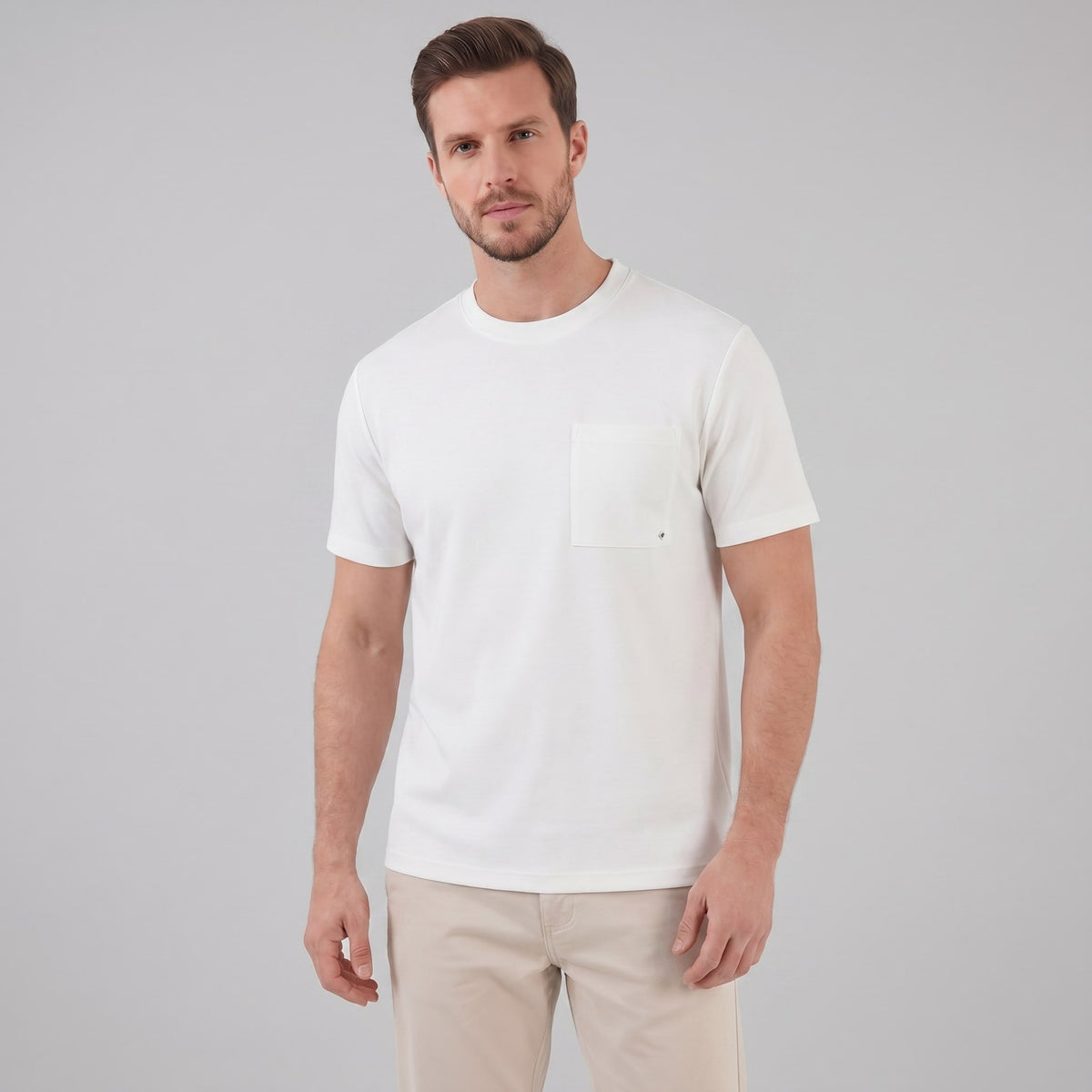 Herren T-Shirt Comfort Fit mit Brusttasche | Helmar