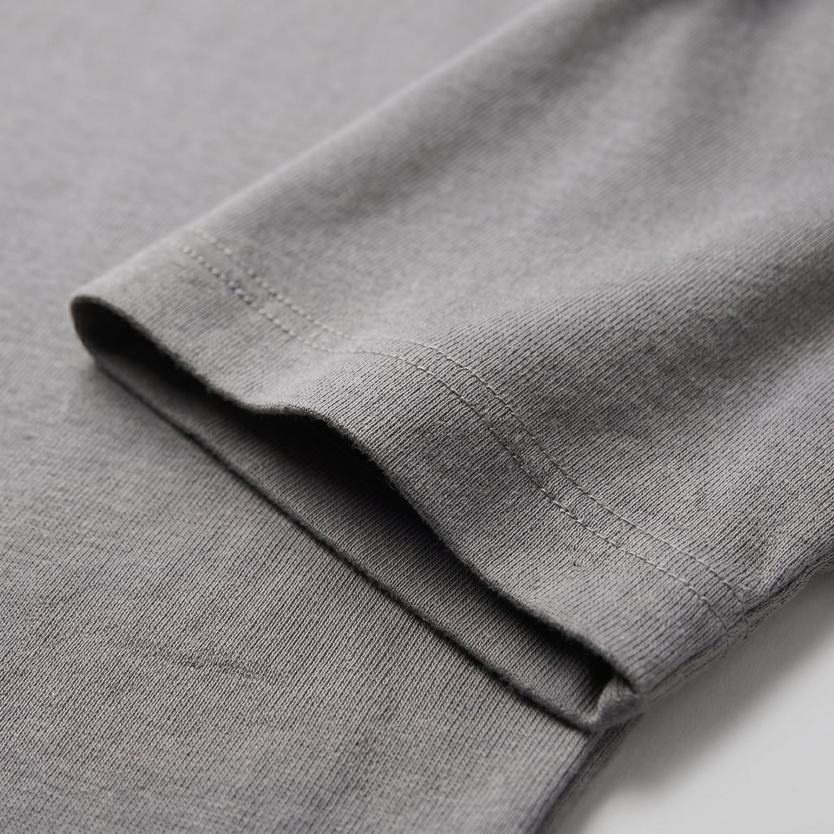 Herren T-Shirt Comfort Fit mit Brusttasche | Helmar