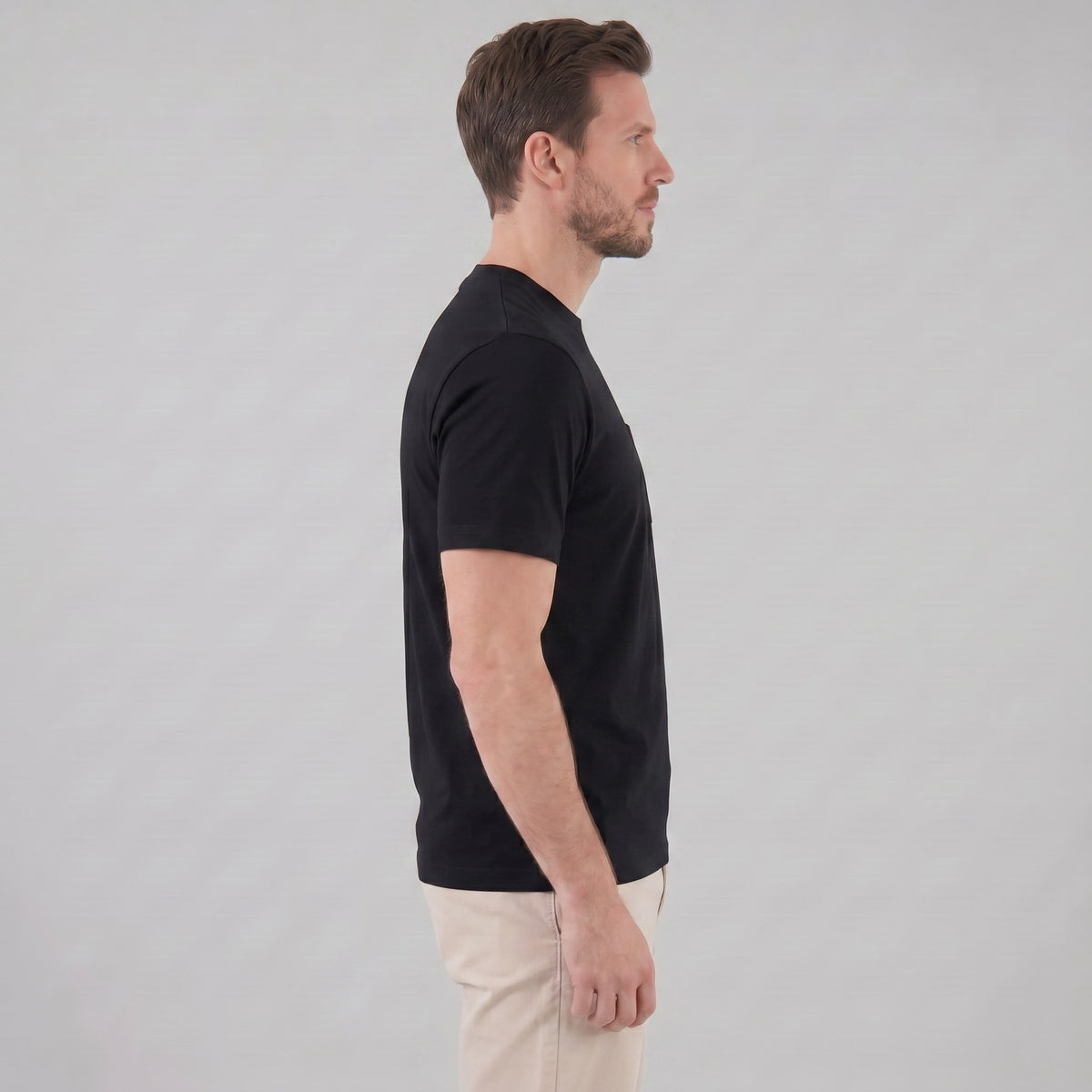 Herren T-Shirt Comfort Fit mit Brusttasche | Helmar