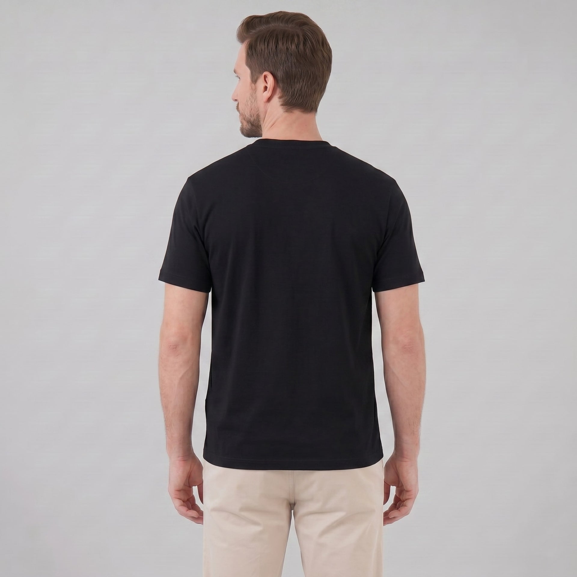 Herren T-Shirt Comfort Fit mit Brusttasche | Helmar