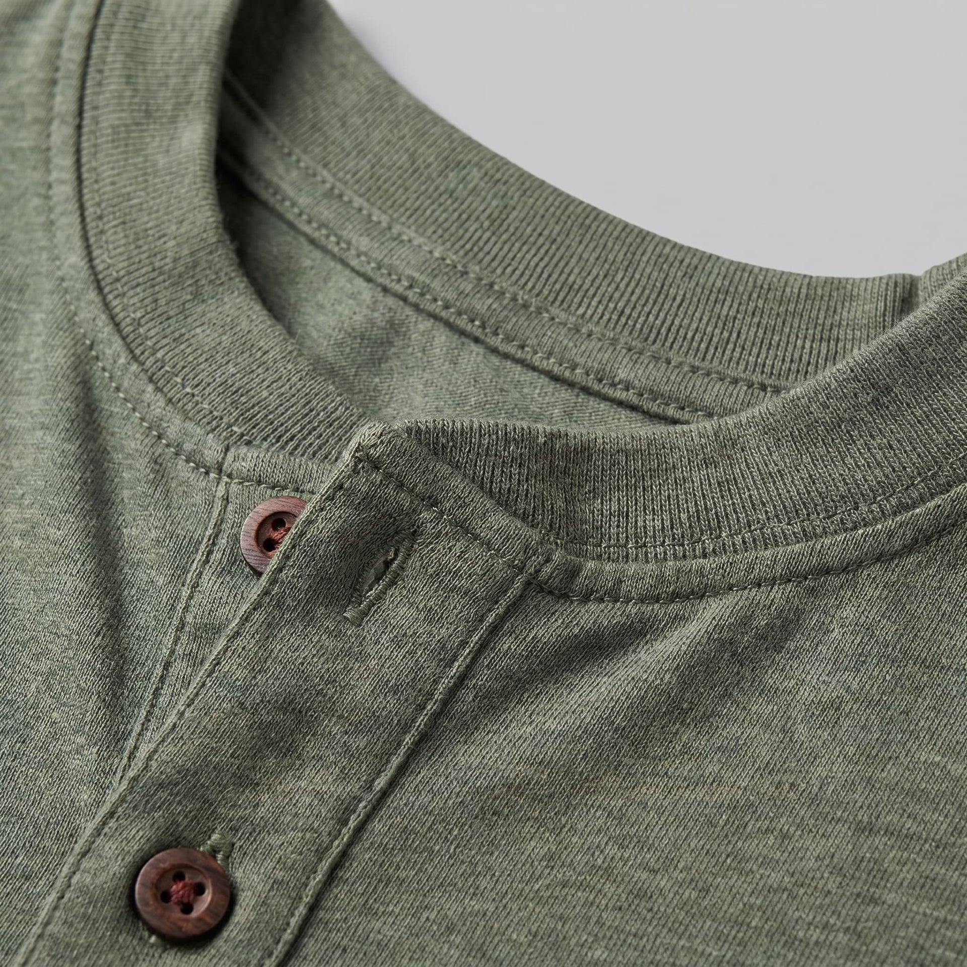 Herren Henleyshirt Kurzarm mit Knopfleiste | Helmut