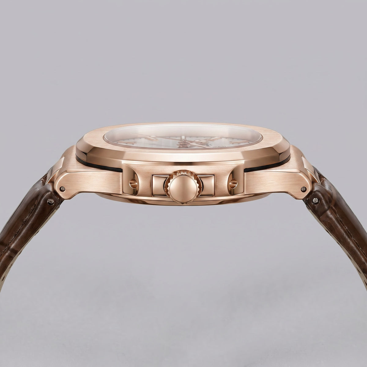 Herren Armbanduhr mit Datumsanzeige und Lederarmband | Remigius