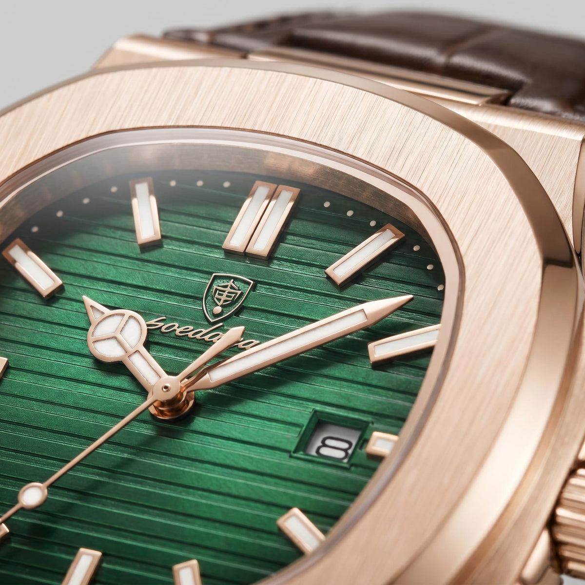 Herren Armbanduhr mit Datumsanzeige und Lederarmband | Remigius