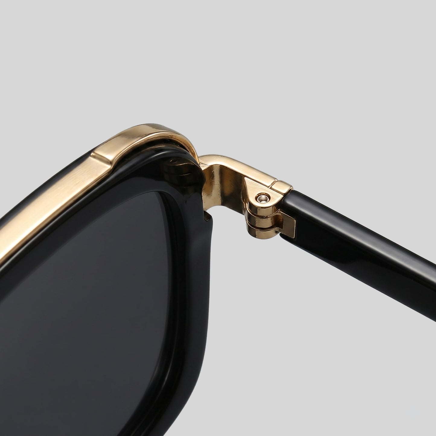 Herren Sonnenbrille eckig mit goldenem Doppelsteg | Hartmut_4