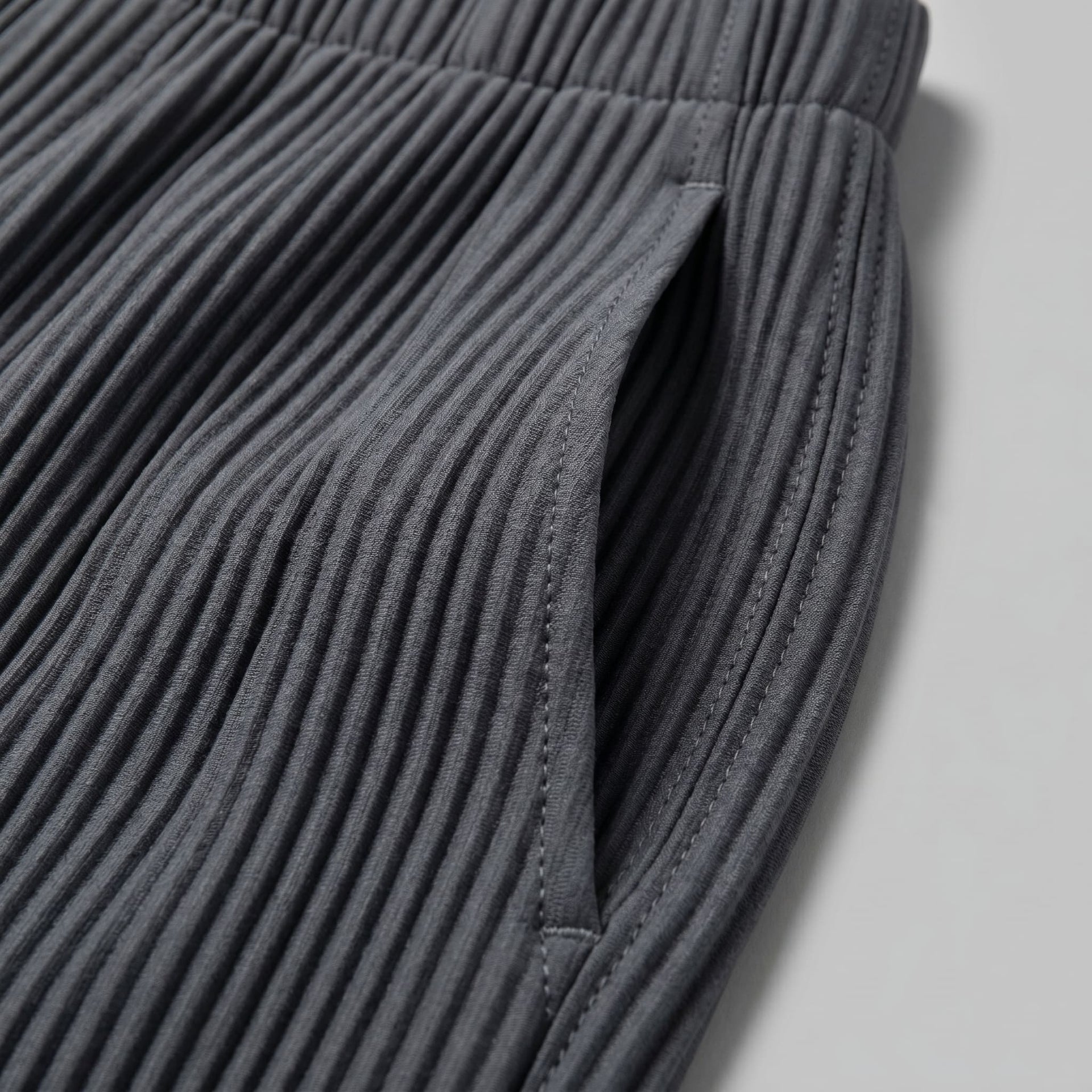 Herren Plisseehose mit Gummibund | Marko