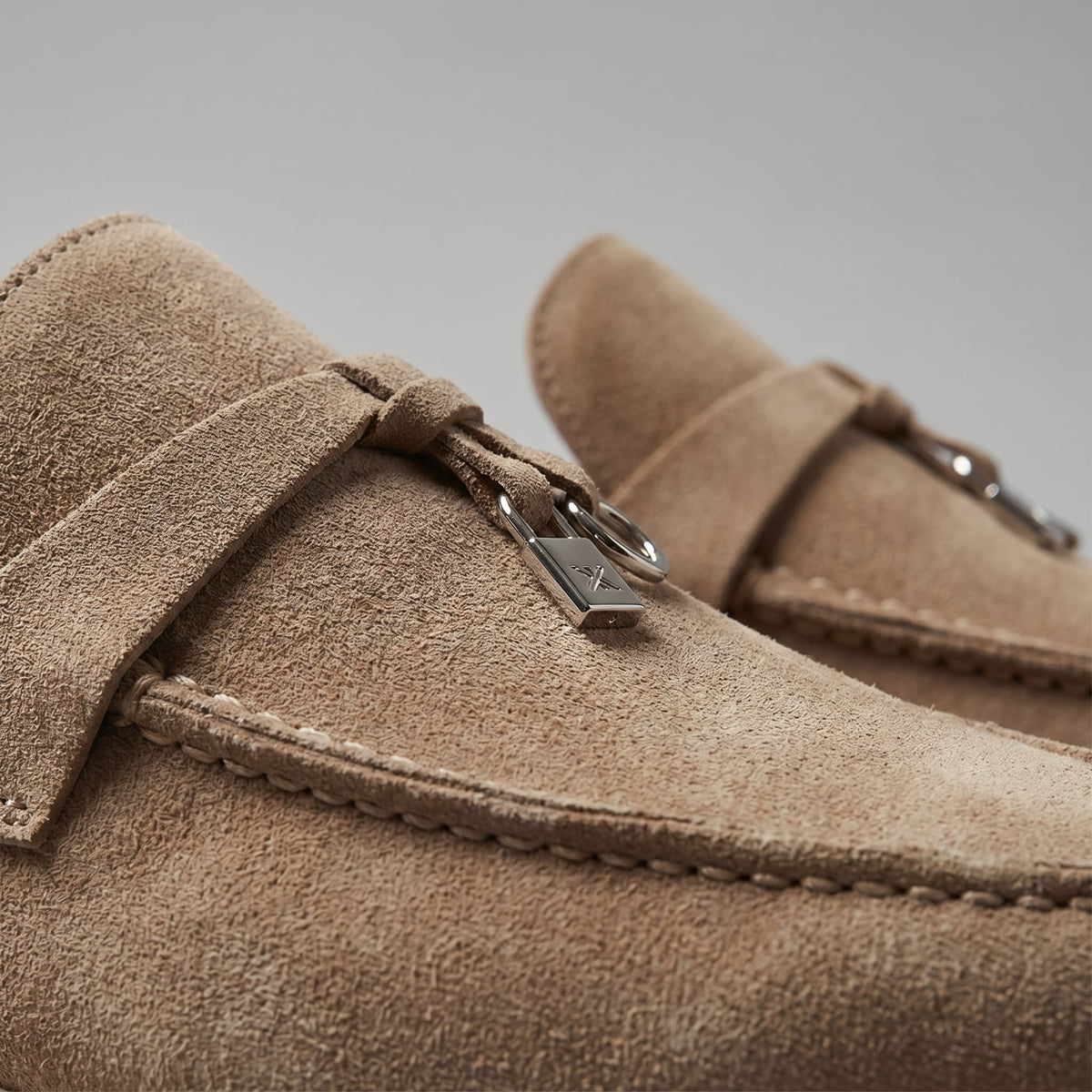 Herren Wildleder-Loafer mit Metalldetail | Eckart