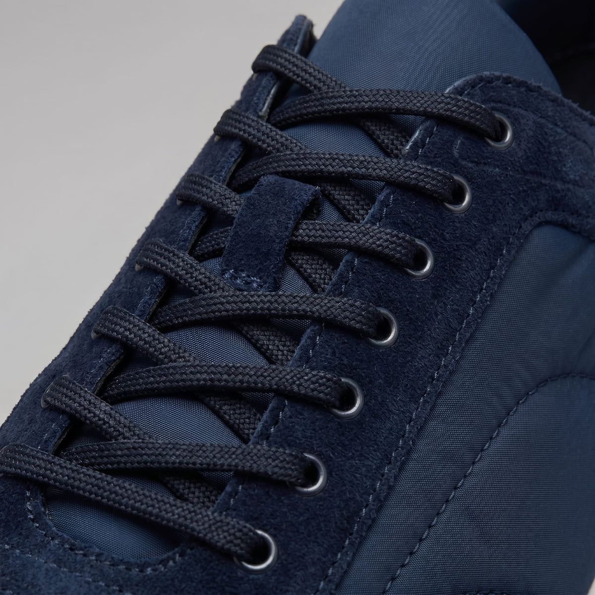 Herren Retro-Sneaker mit Wildledereinsätzen | Gerrit