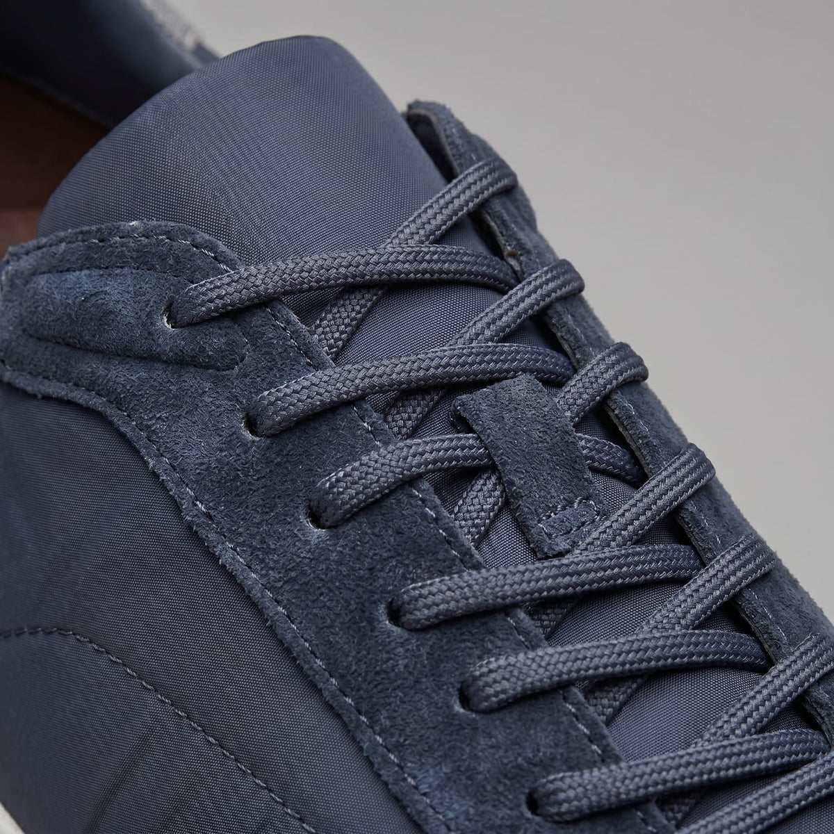 Herren Wildledersneaker mit Nylon-Einsätzen | Gilbert_54