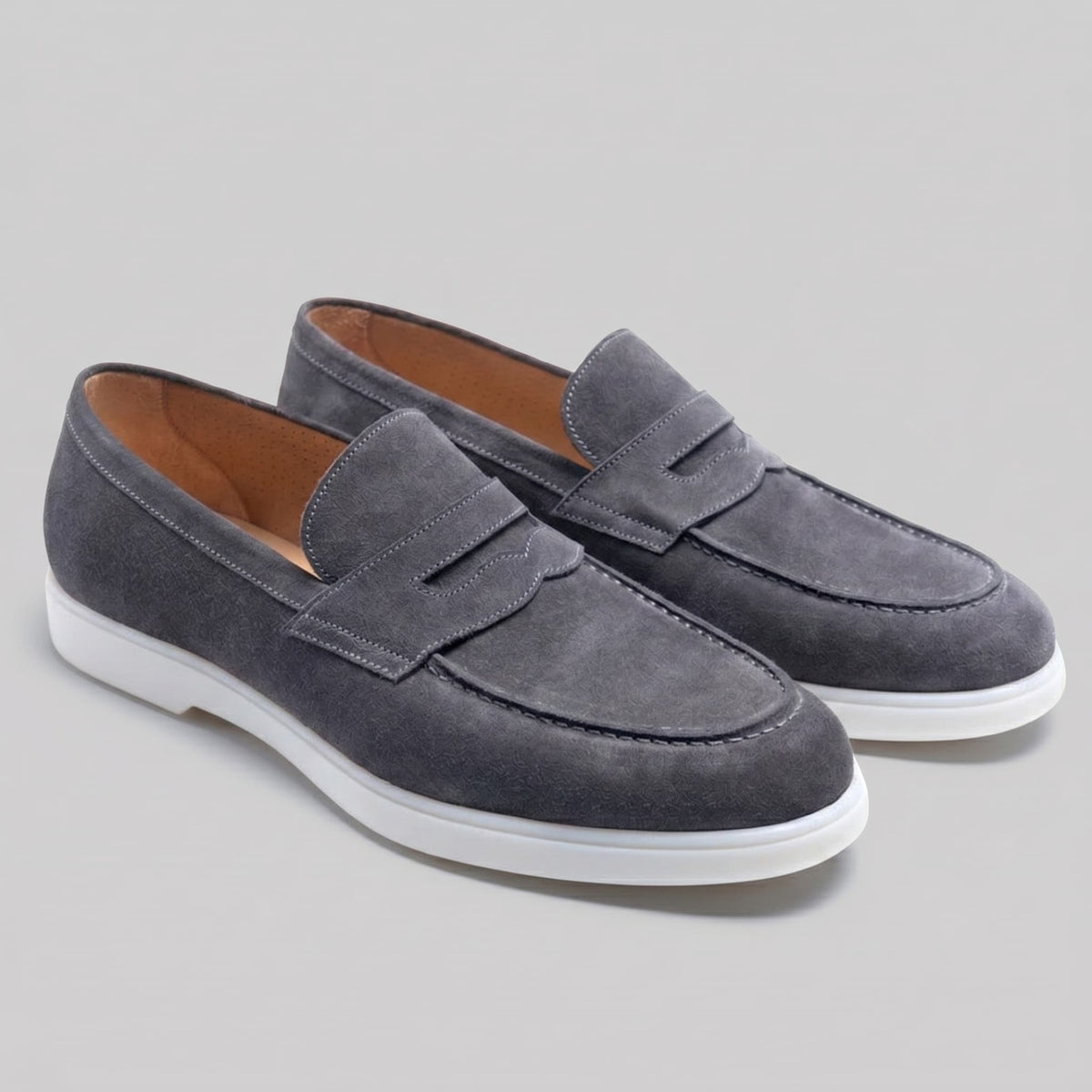 Herren Wildleder-Loafer mit weißer Sohle | Egbert