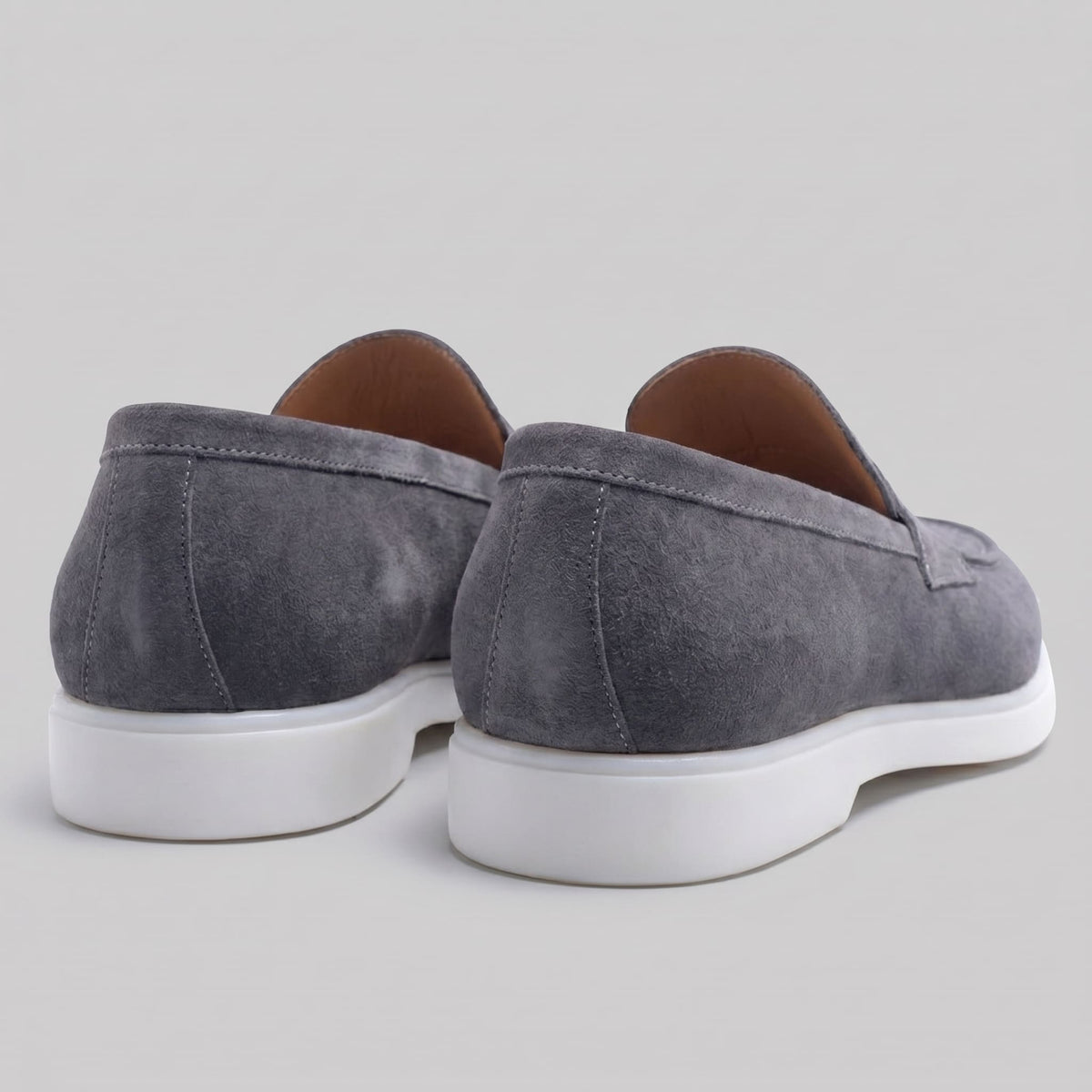 Herren Wildleder-Loafer mit weißer Sohle | Egbert