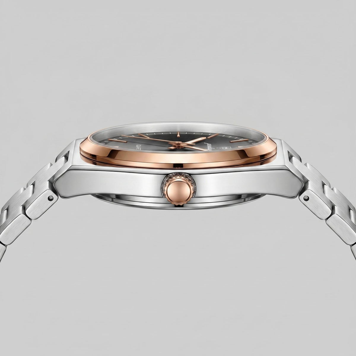 Herren Armbanduhr mit Edelstahlarmband und Tag-Datum-Anzeige | Heiner