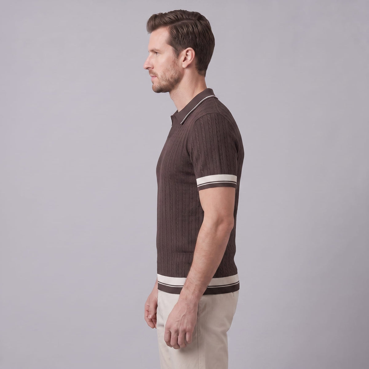 Herren Strickpolo mit Zopfmuster und Kontrastbündchen | Hartwin_16