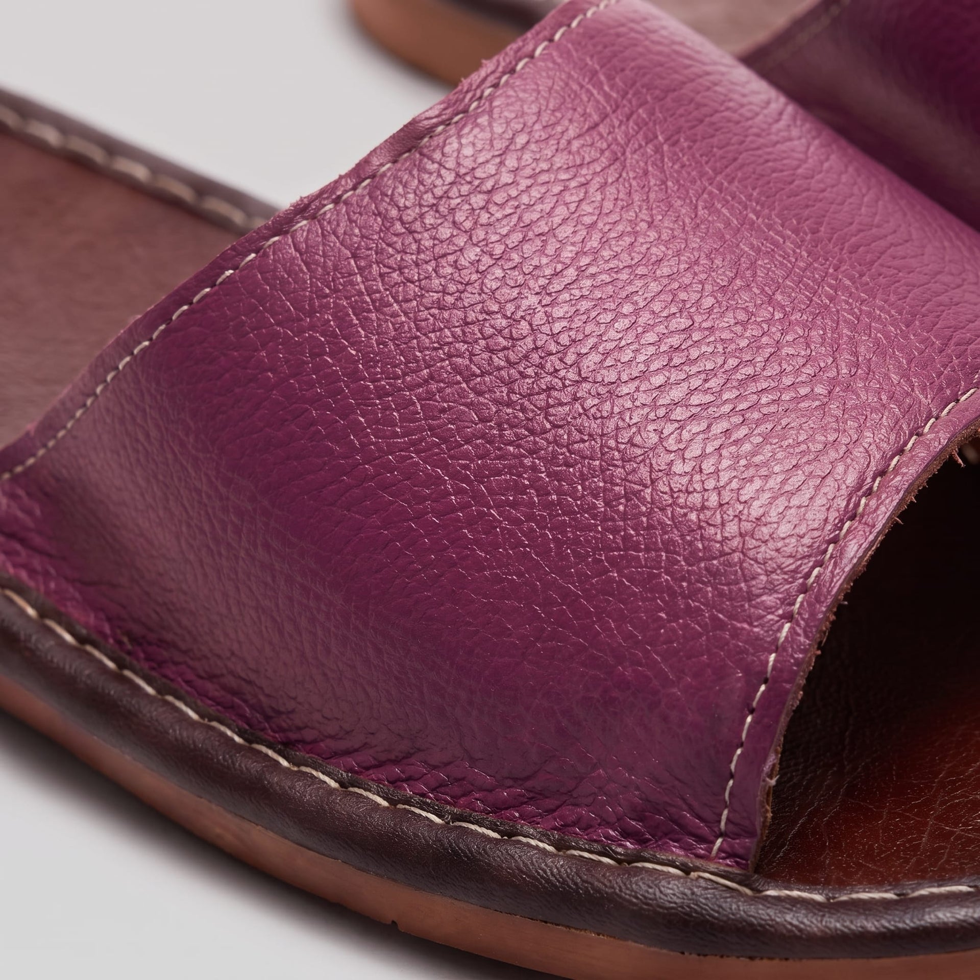 Herren Kunstledersandalen mit breitem Riemen | Gunnar