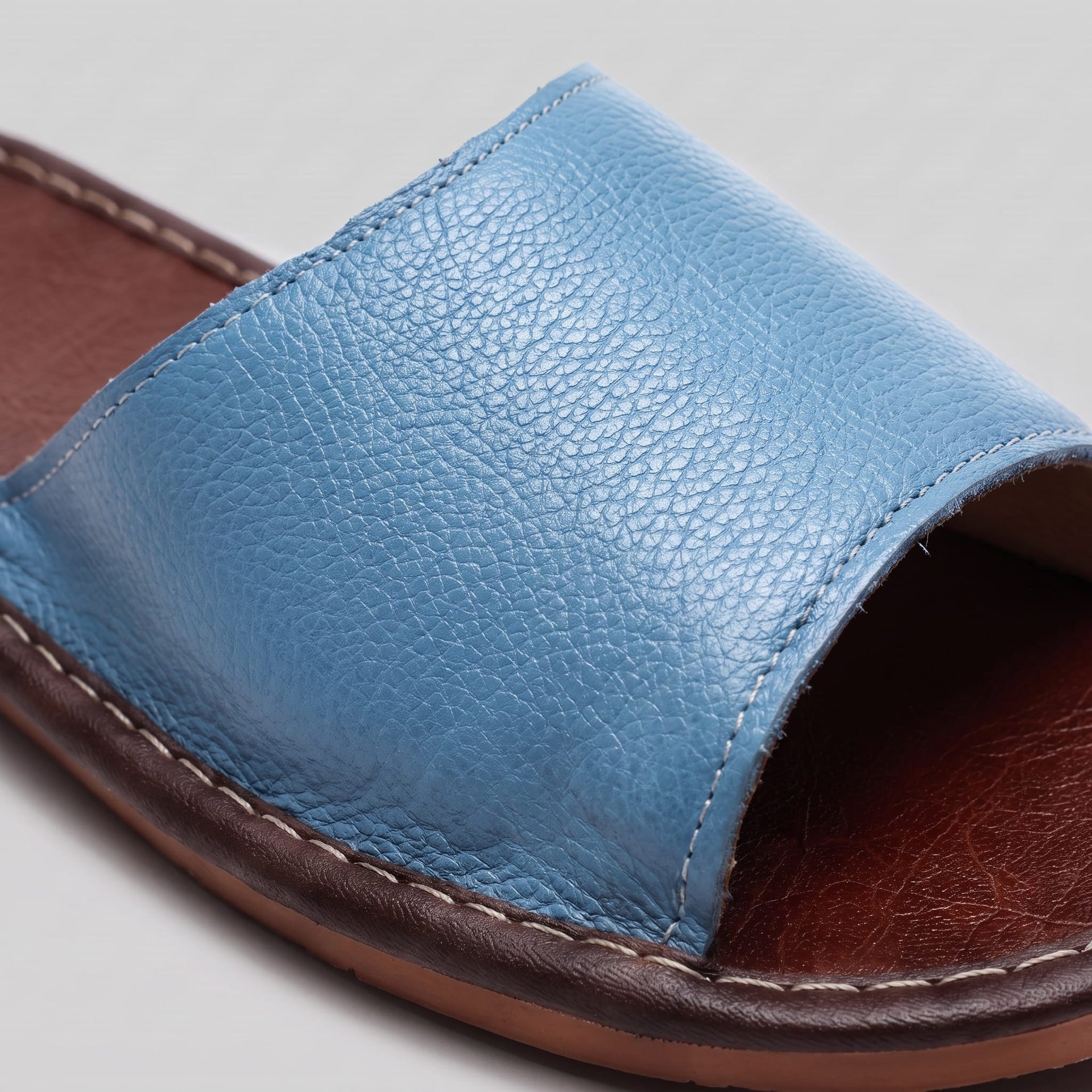 Herren Kunstledersandalen mit breitem Riemen | Gunnar