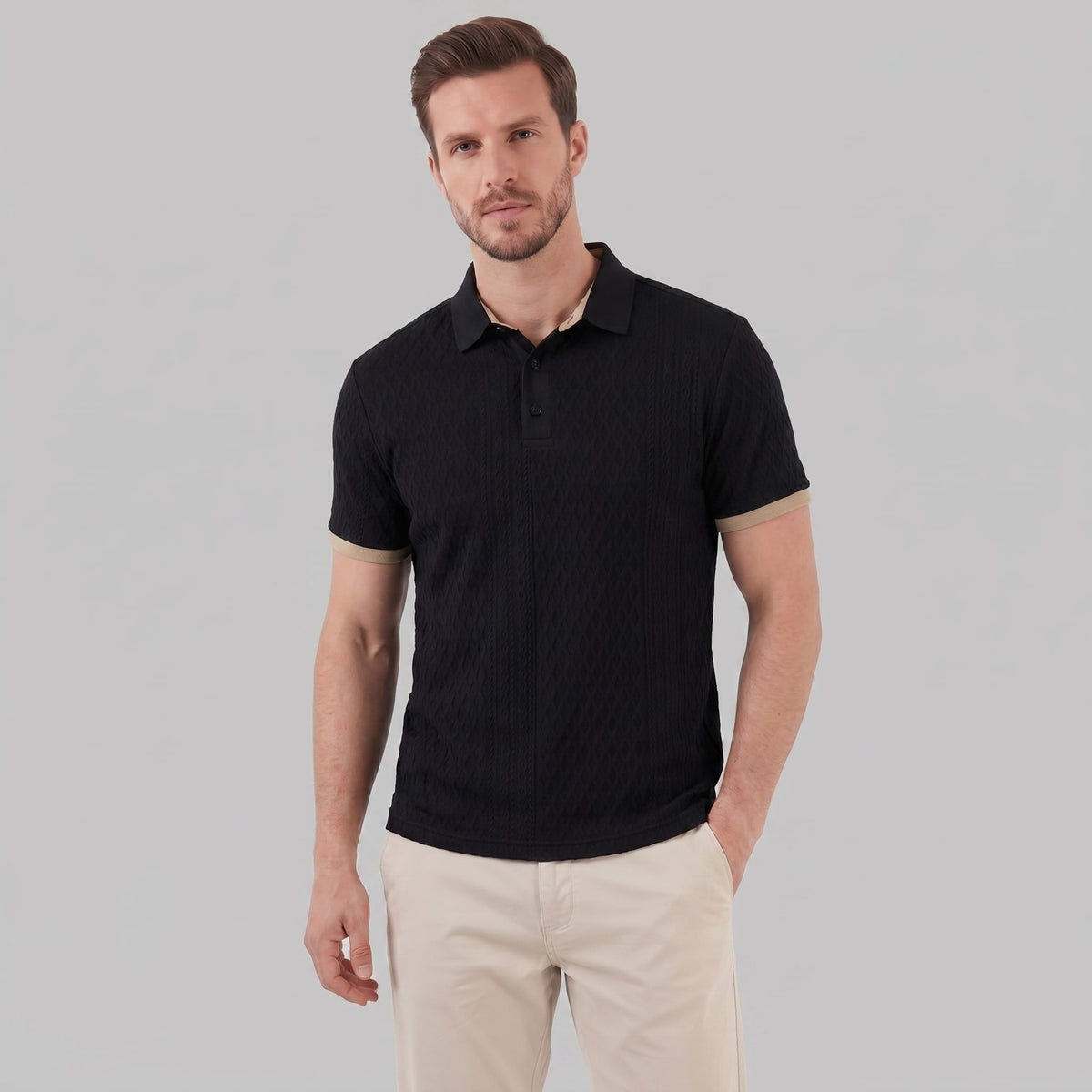 Herren Strickpolo mit Rautenmuster und Kontrastdetails | Peter