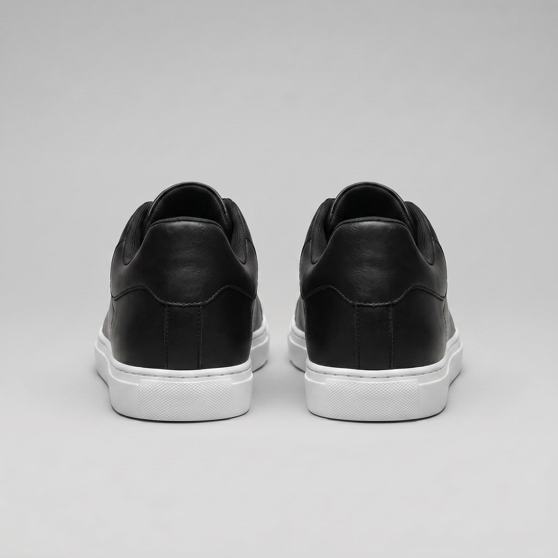 Herren Kunstledersneaker mit Kontrastsohle | Gustav