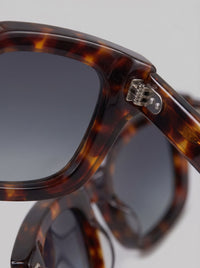Herren Sonnenbrille eckig mit dunklen Gläsern | Hasso