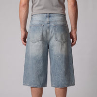 Herren Jeansshorts mit weitem Bein und Fünf-Taschen-Schnitt | Diethelm