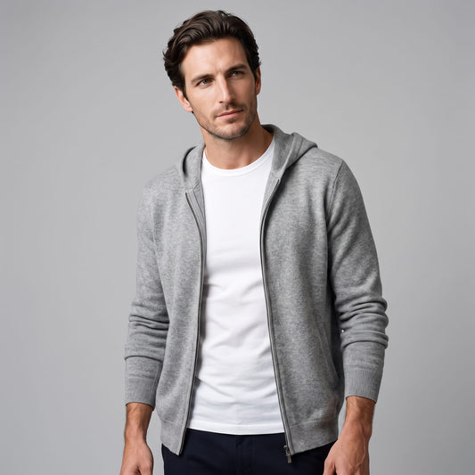 Herren Wollstrickjacke mit Kapuze und Reißverschluss | Thilo_1