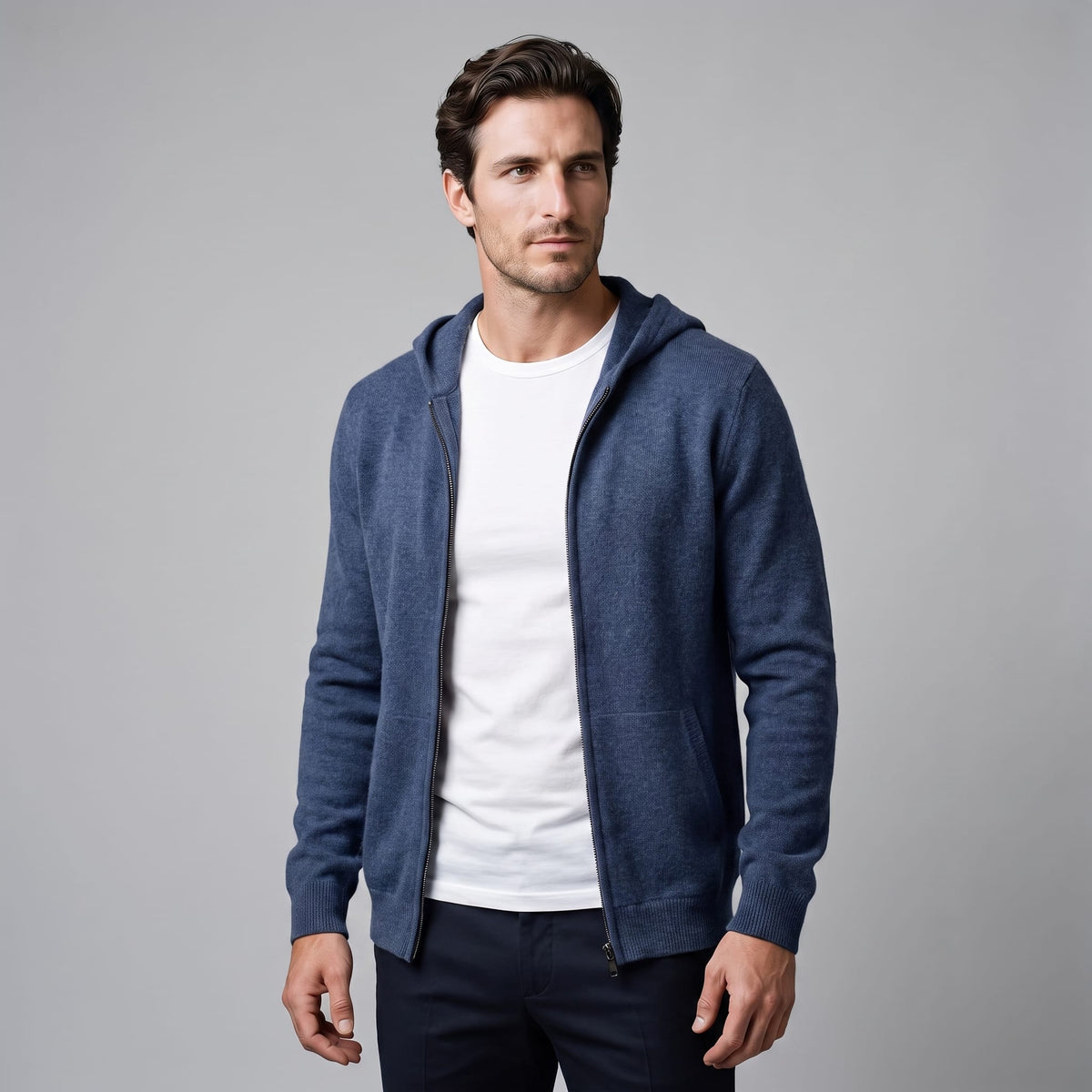 Herren Wollstrickjacke mit Kapuze und Reißverschluss | Thilo_6