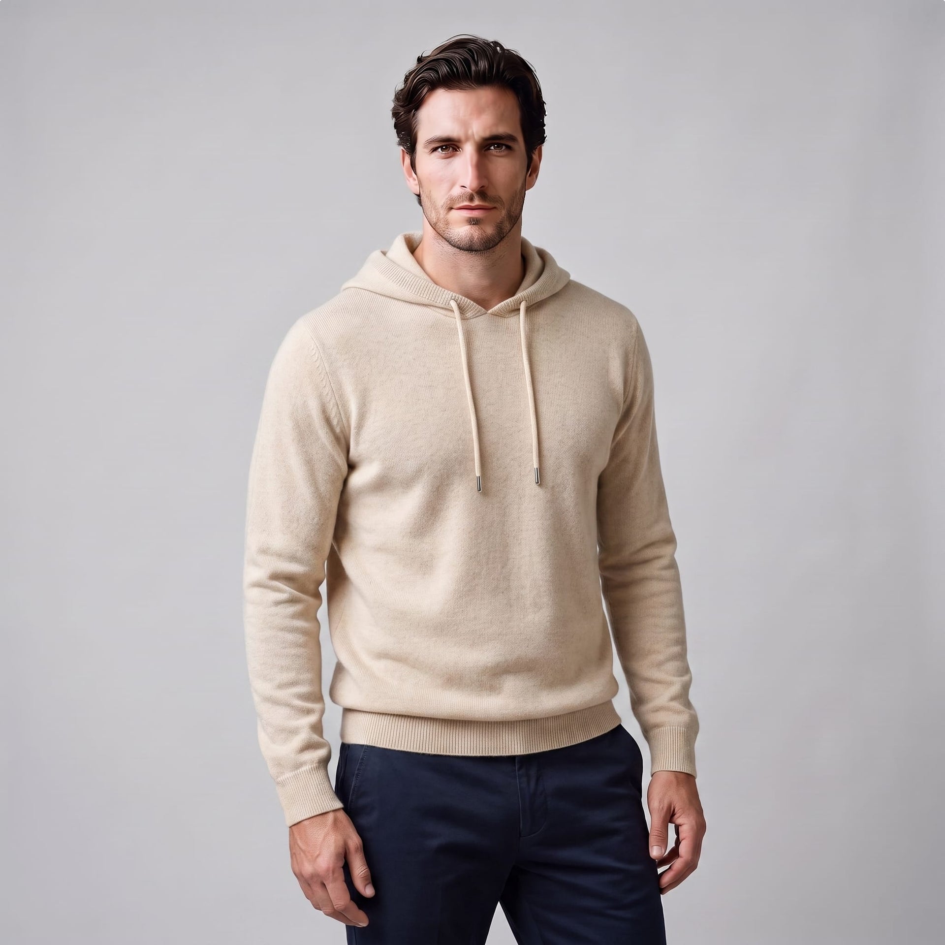 Herren Wollpullover mit Kapuze und Kordelzug | Thomas